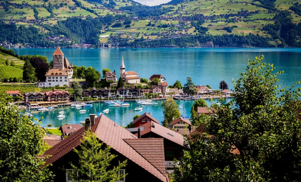 город шпиц в швейцарии